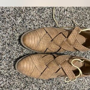 Tan Woven Leather Shoes